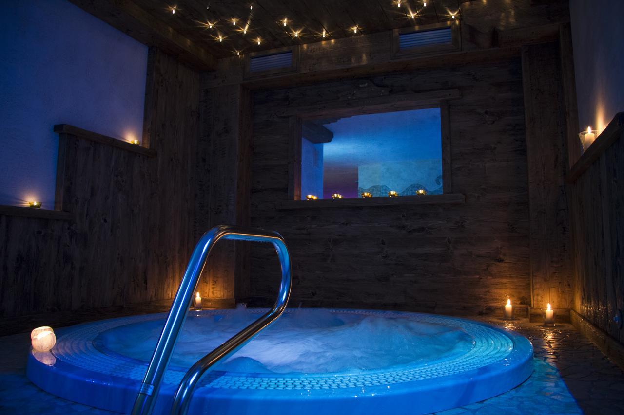 Hotel Lory Pinzolo Zewnętrze zdjęcie