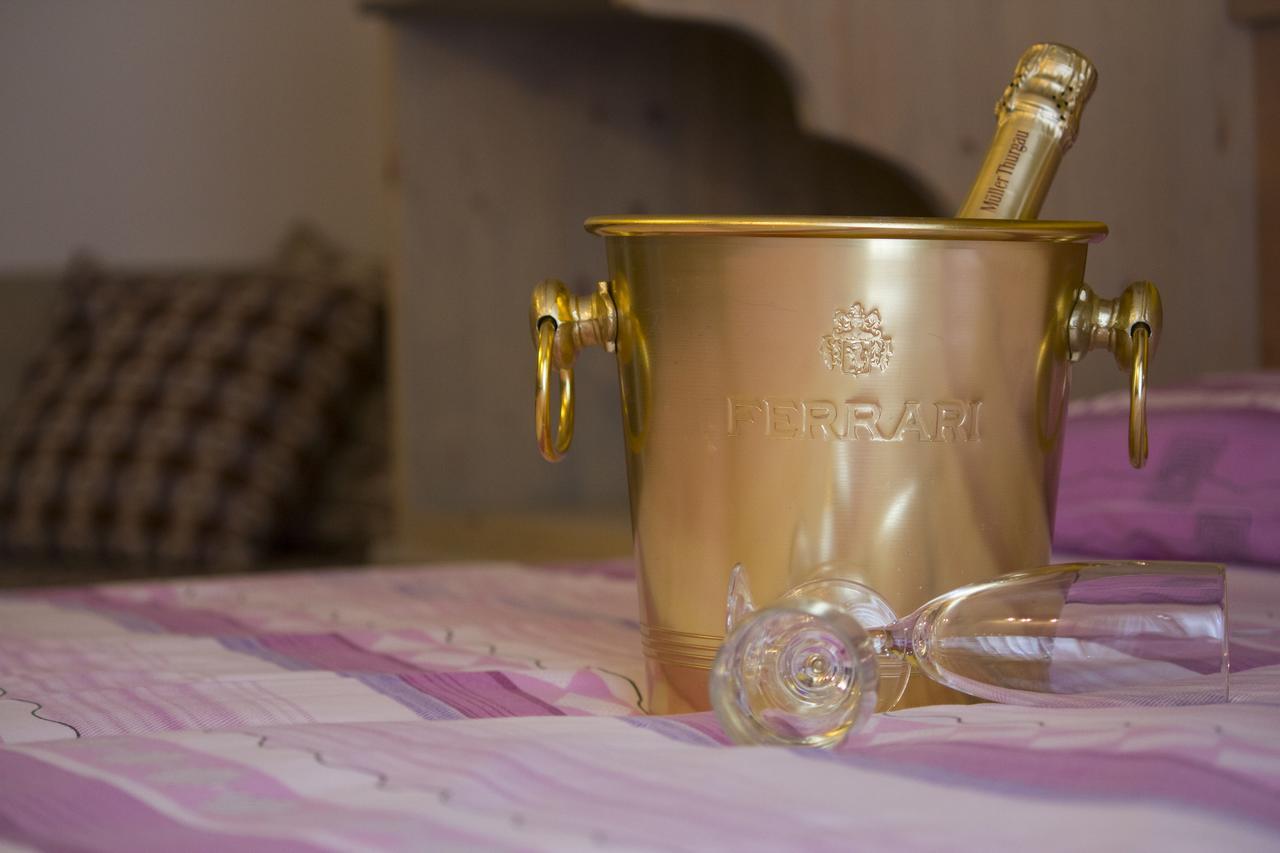Hotel Lory Pinzolo Zewnętrze zdjęcie