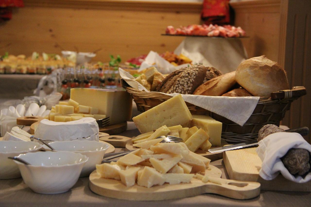 Hotel Lory Pinzolo Zewnętrze zdjęcie